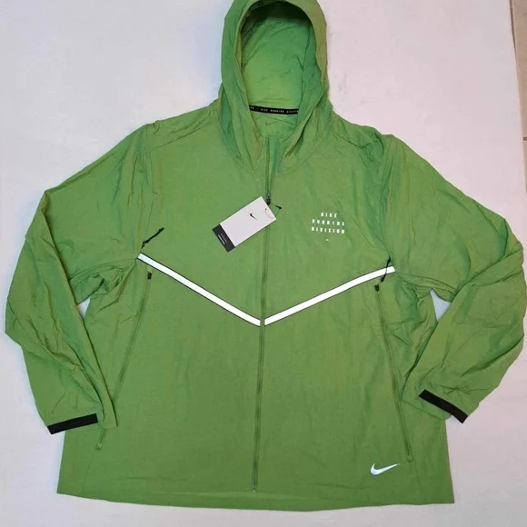 Nike Repel Run Division Packable Jacket - Men's size XXL